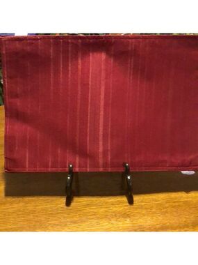 Set of 6 Holiday Placemats - Red
